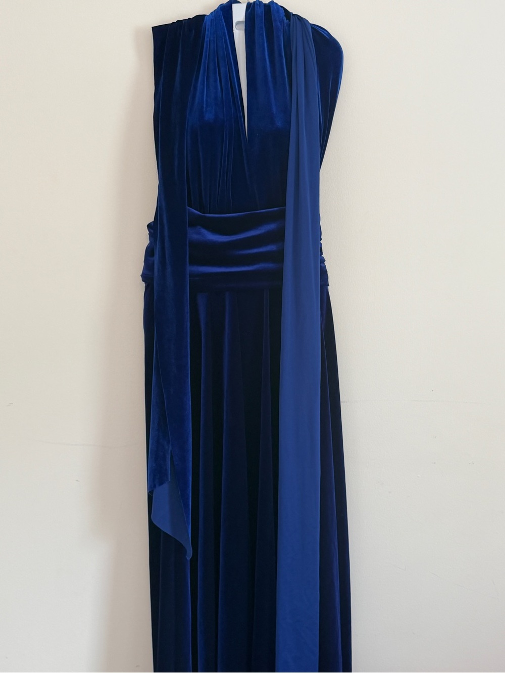 Elegant Velvet Evening Gown - Royal Blue
